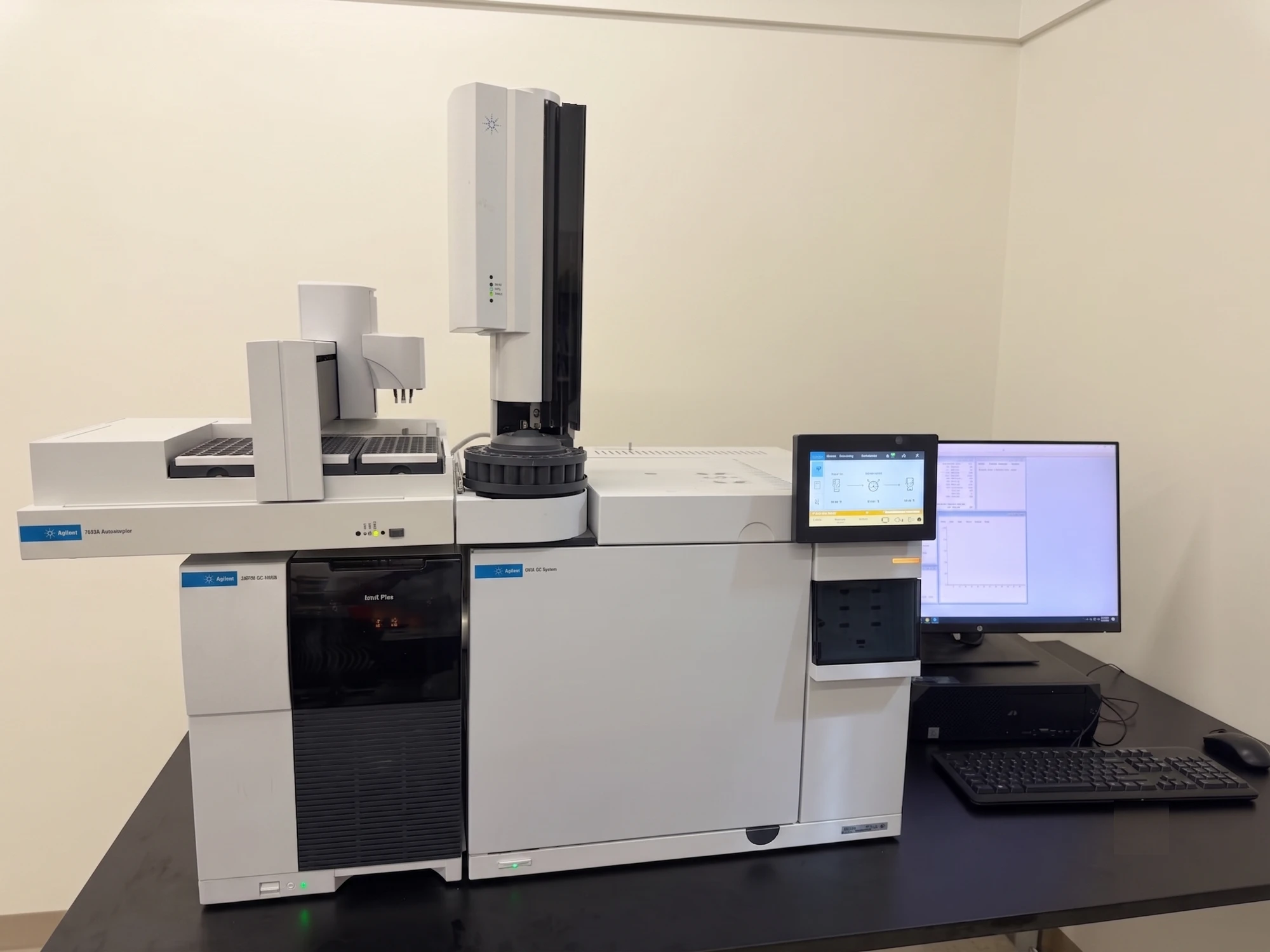 2021 Agilent 8890 / 5977B GC-MS (Xtr EI 350 Source) with 7693 Autosampler and Tower, PC